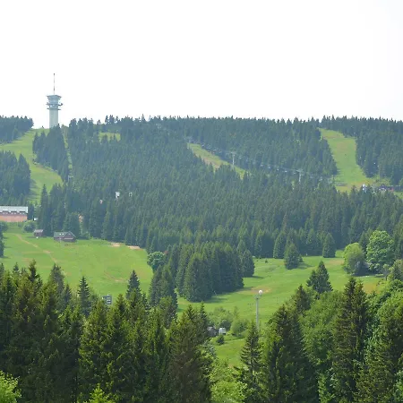 In The Mountains Only 500m From The Chairlift Chalet *